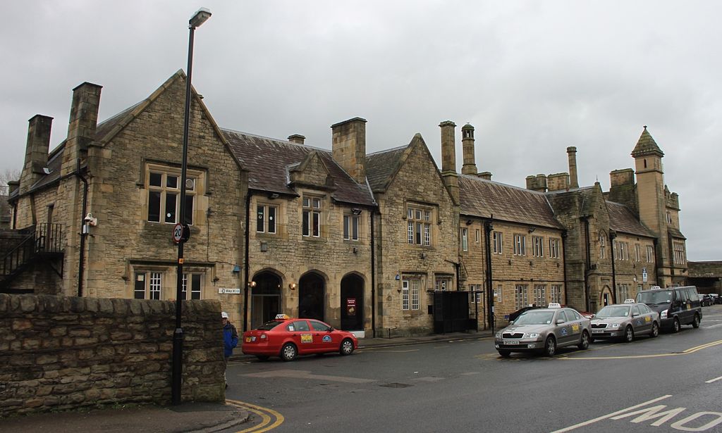 lancaster railway station